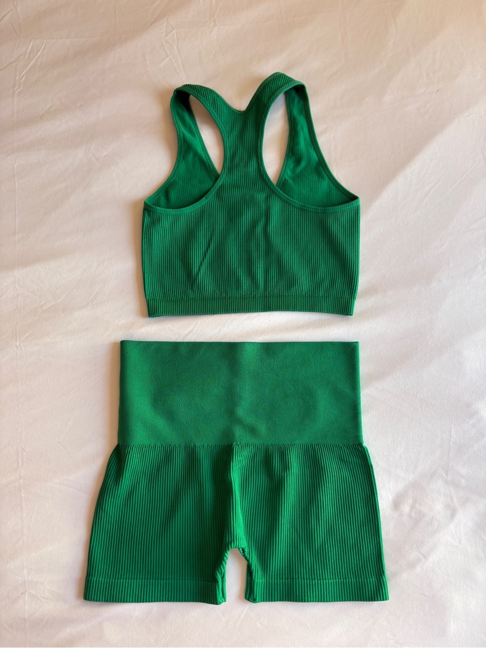 Suzette Collection Green Ribbed Matching Set Racerback Crop Top Biker Shorts Gym - Picture 3 of 3